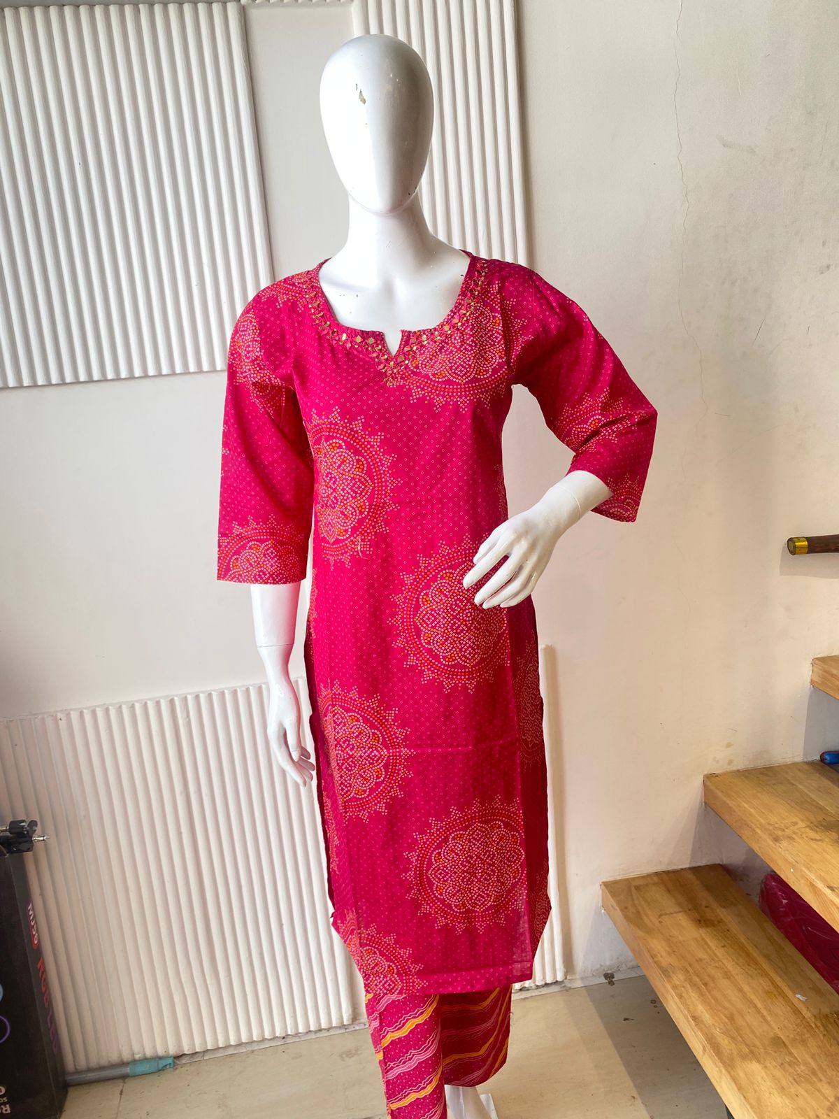 Elegant Printed Mal Mal Cotton Kurti Set - Image 5