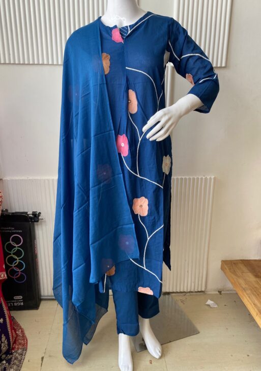 Blue Floral Embroidered Kurti Set