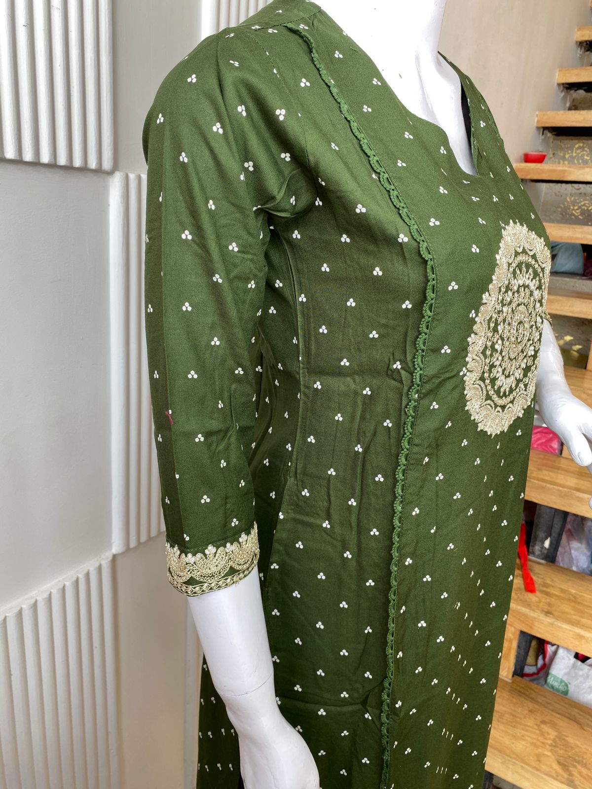 Green Cotton Kurti, Embroidered Kurti for Women,Designer Kurti with Dupatta,Wear for Women,Party Wear Kurti Set,Festive Wear Kurti Online Stylish Women Kurti
