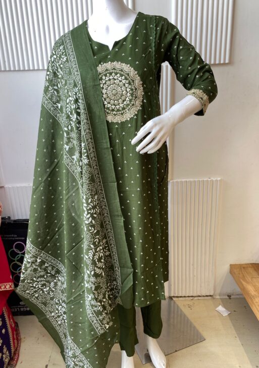 Dark Green Mandala Embroidered Kurti Set
