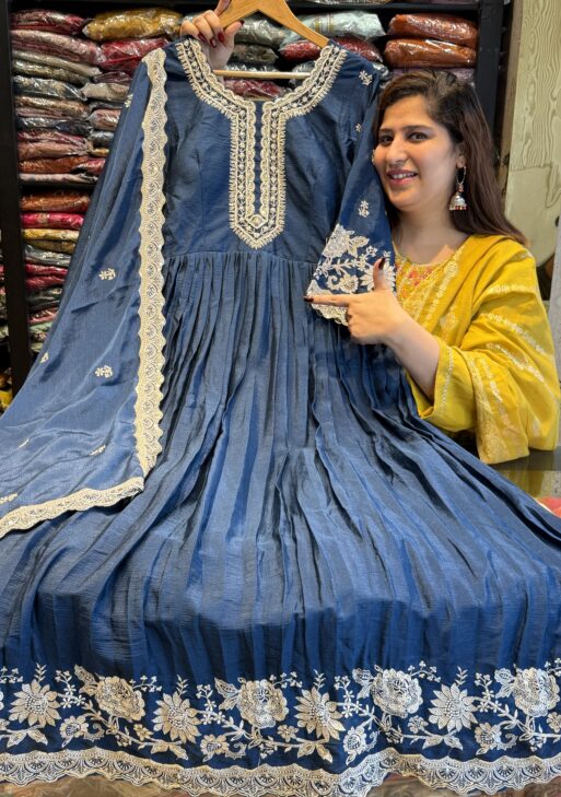 Anarkali Gown With Beautiful Border And Fully Embroidered Duppata