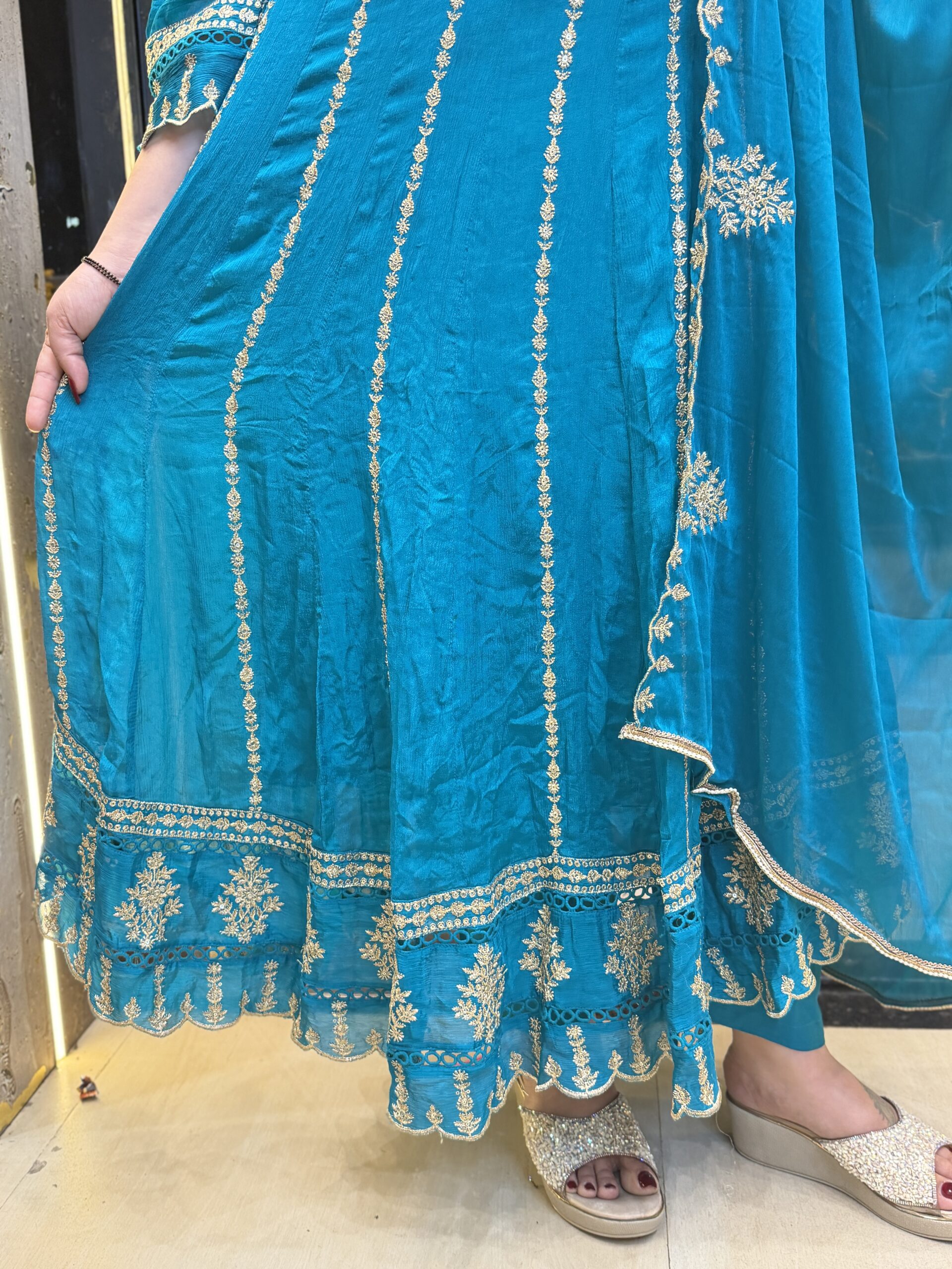 Pure Crap Firoji Anarkali Kurti Set With Paints & Dupatta (22) - Image 2