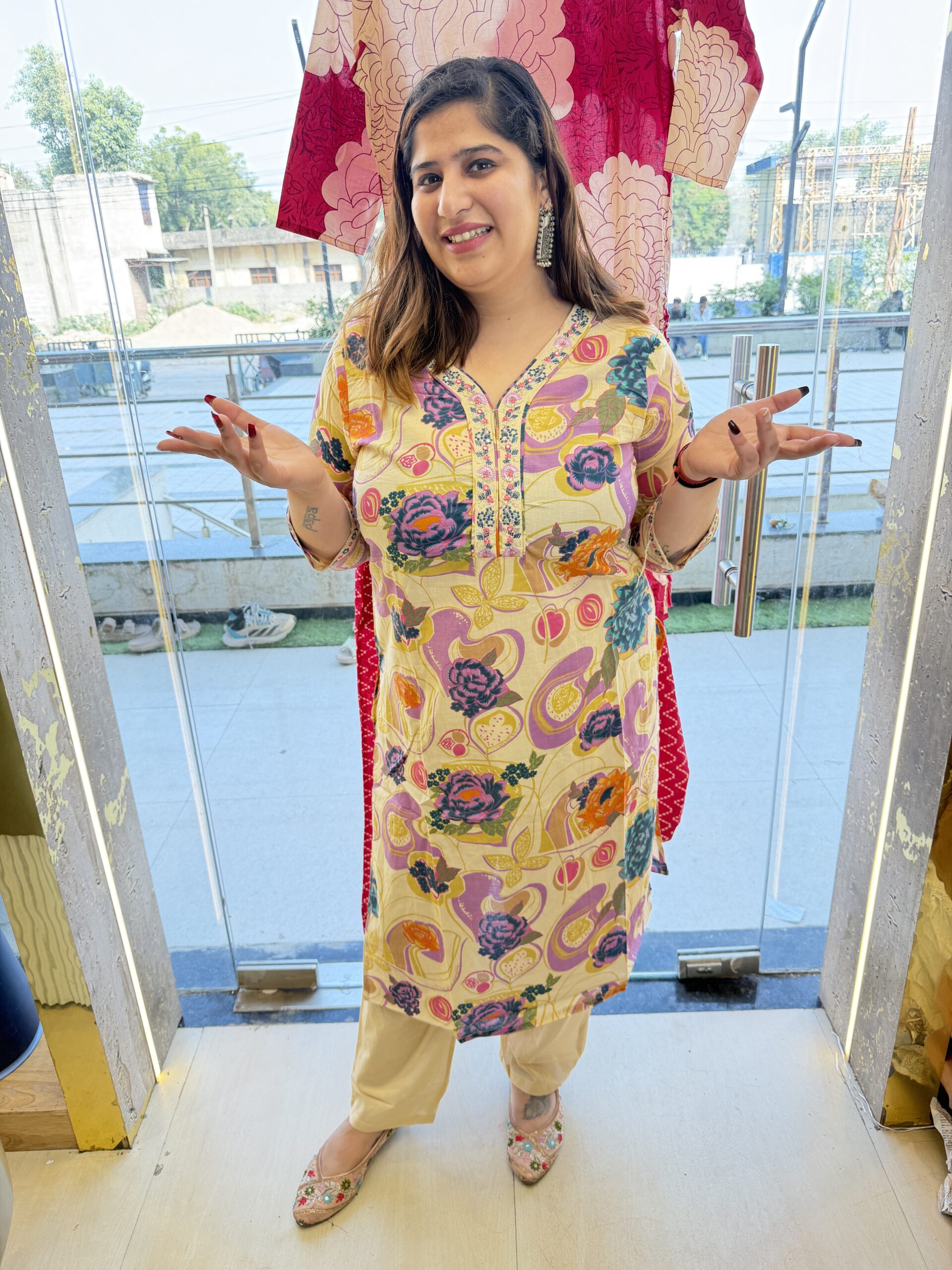 Pure Cotton Beautifull Flower Printed Kurti Paints Set 2Piece (51)