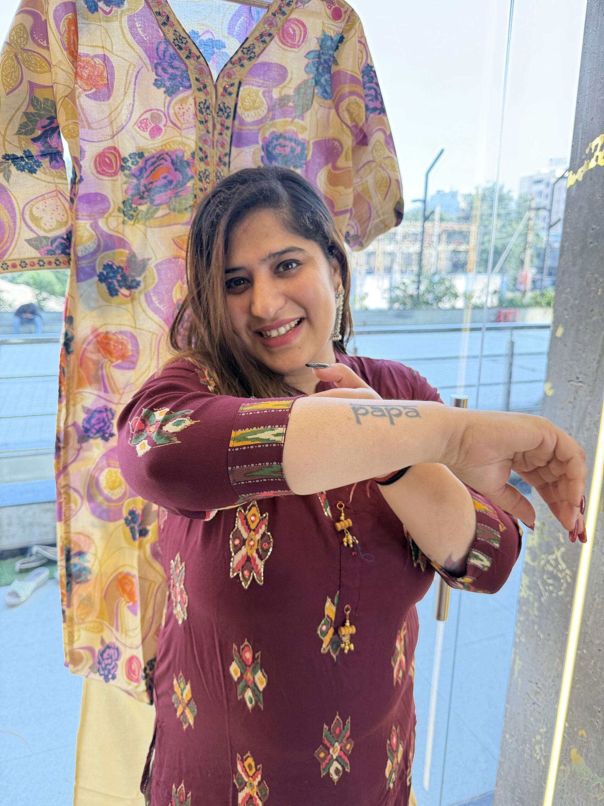 Pure Cotton Beautifull Mehroon Colour Kurti Paints Set 2Piece (52) - Image 2