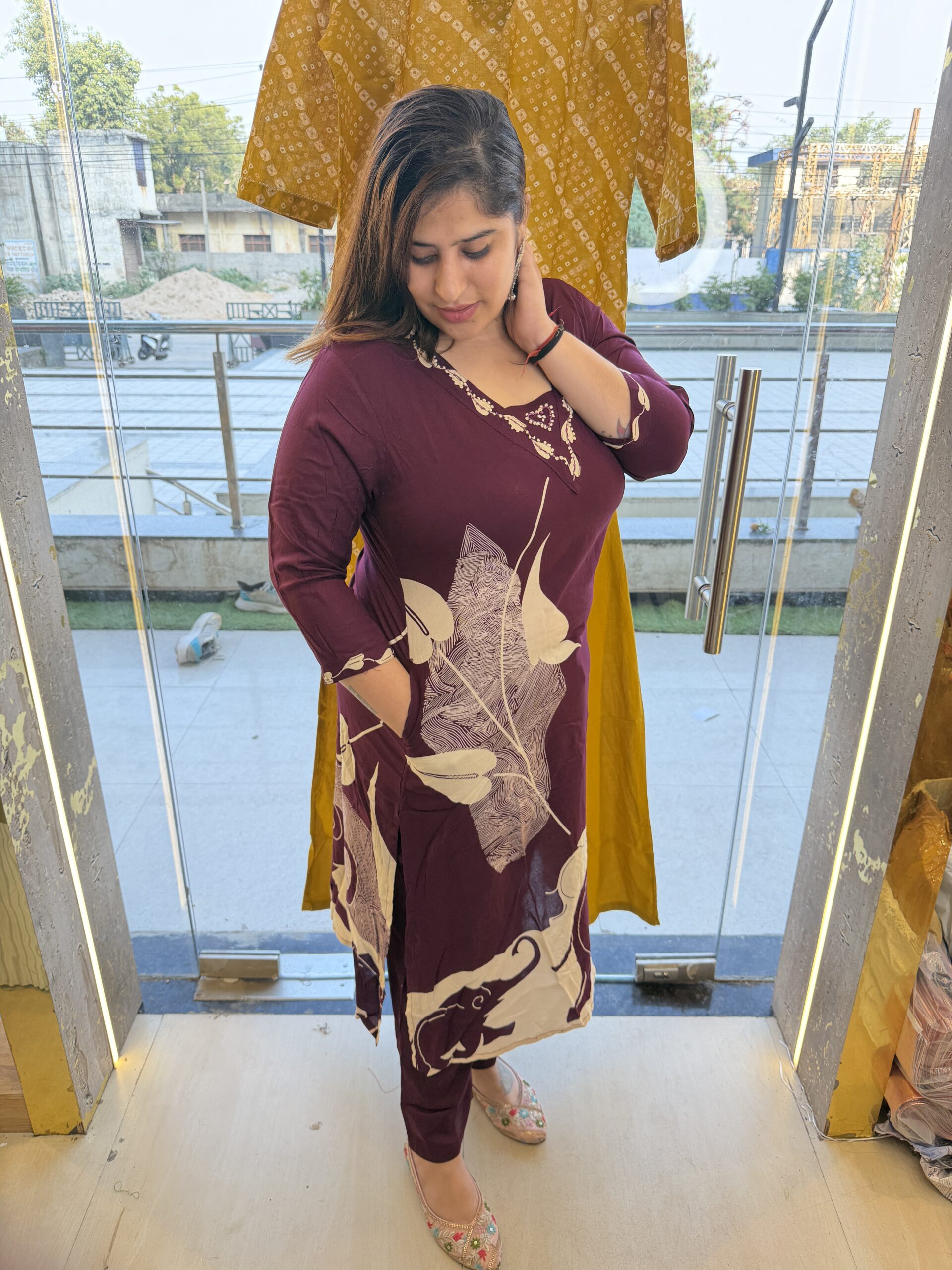 Pure Cotton Preamium Wine Colour Kurti Paints Set 2Piece (56)