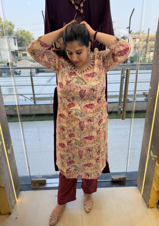 Pure Cotton Preamium Mehroon Colour Kurti Paints Set 2Piece (57)