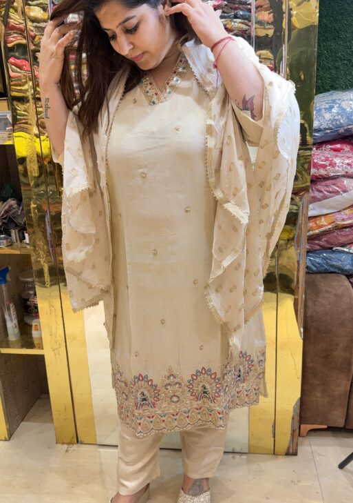 Ivory Colour Mull Chanderi Febric With secuence figer cutdani work 3 Piece Party Wear (90)