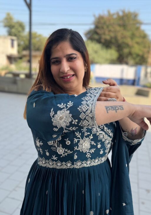 Pure Chinoon Tel-Green Colour Thread Work Gown Party Wear (84)