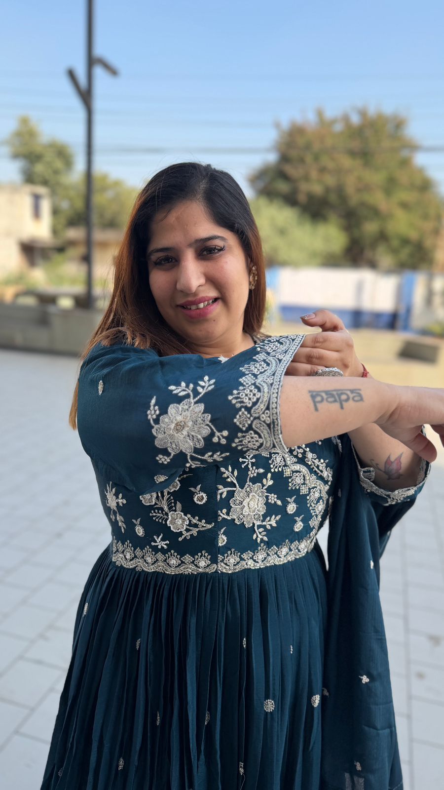 Pure Chinoon Tel-Green Colour Thread Work Gown Party Wear (84)