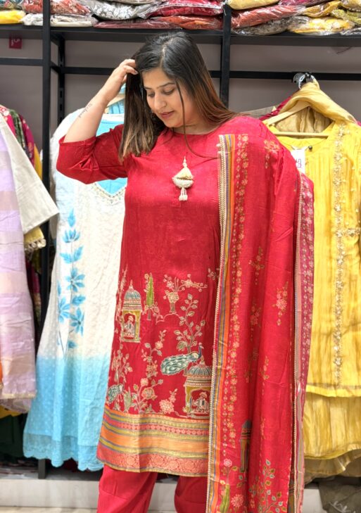 Heavy Crepe Straight Suit – Elegant Party Wear Collection